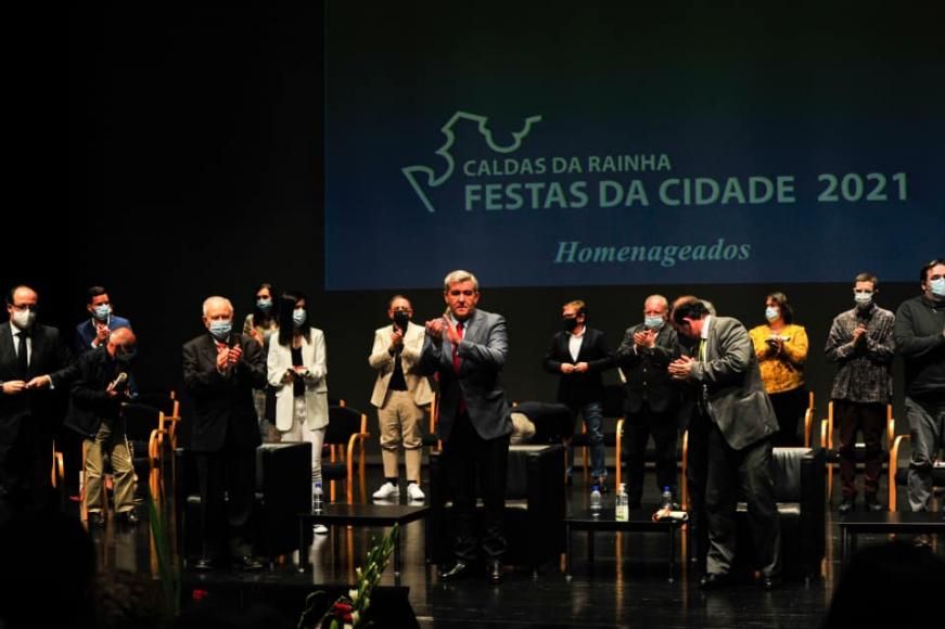 Sess&atilde;o Solene de Entrega de Medalhas de M&eacute;rito Municipal