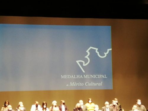 Sessão Solene de Entrega de Medalhas de Mérito Municipal
